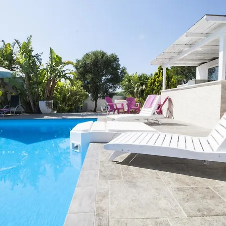 Cotriero Villa *